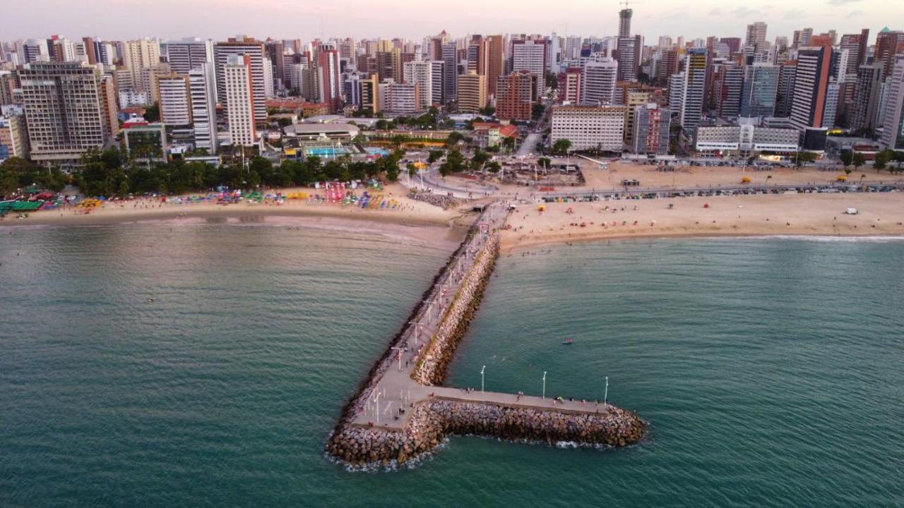 Beira Mar Meireles A Um Passo Do Mar Fortaleza  Luaran gambar